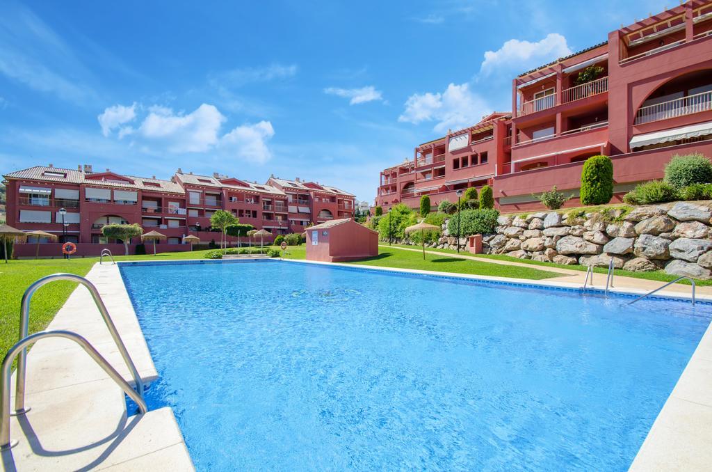 Gorgeous 170 Sq.M. Penthouse With Sea View Terraces Apartment Benalmádena Exterior photo