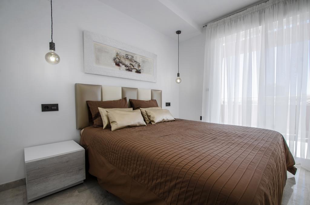 Gorgeous 170 Sq.M. Penthouse With Sea View Terraces Apartment Benalmádena Exterior photo