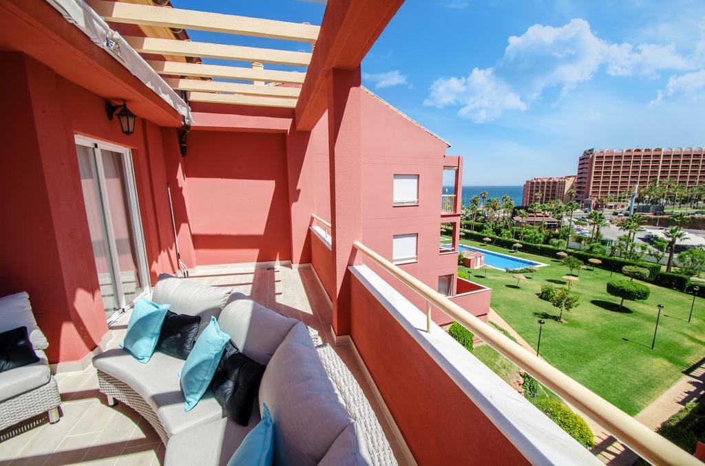 Gorgeous 170 Sq.M. Penthouse With Sea View Terraces Apartment Benalmádena Exterior photo