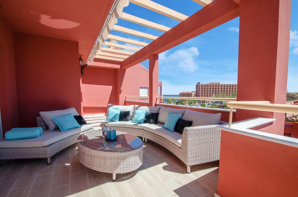 Gorgeous 170 Sq.M. Penthouse With Sea View Terraces Apartment Benalmádena Exterior photo