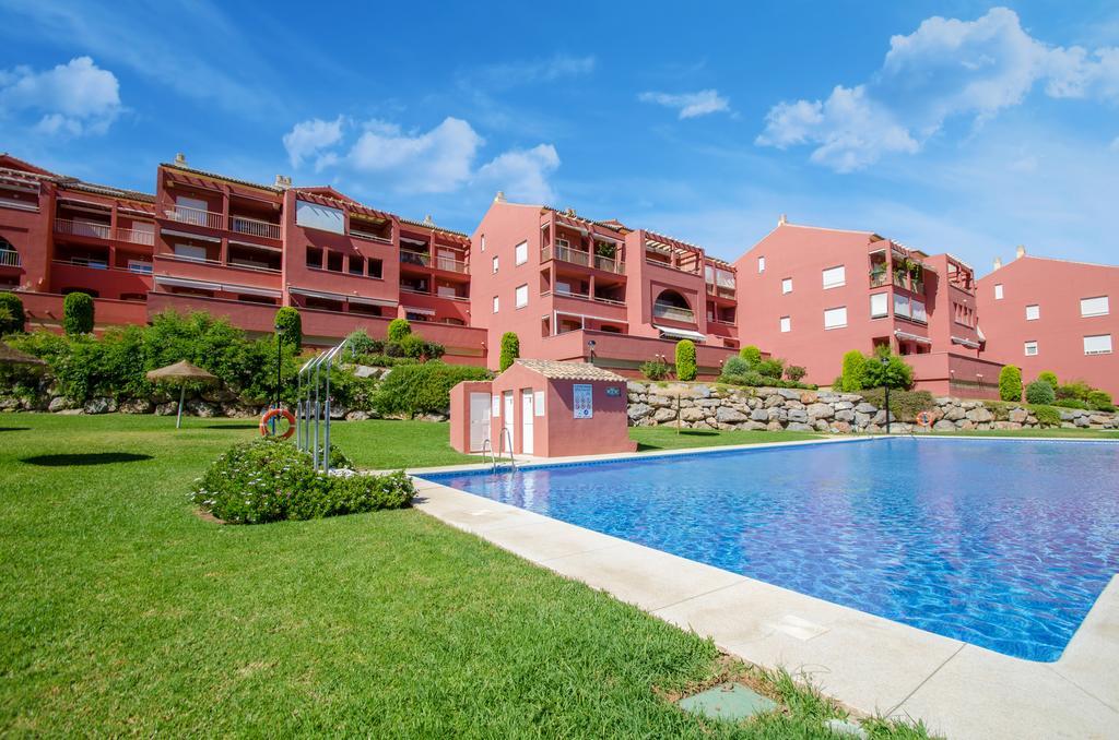Gorgeous 170 Sq.M. Penthouse With Sea View Terraces Apartment Benalmádena Exterior photo